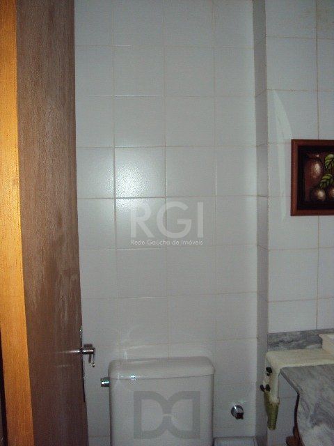 Conjunto / Sala para Venda MOBILIADA no bairro Petrópolis DESOCUPADA — foto 8