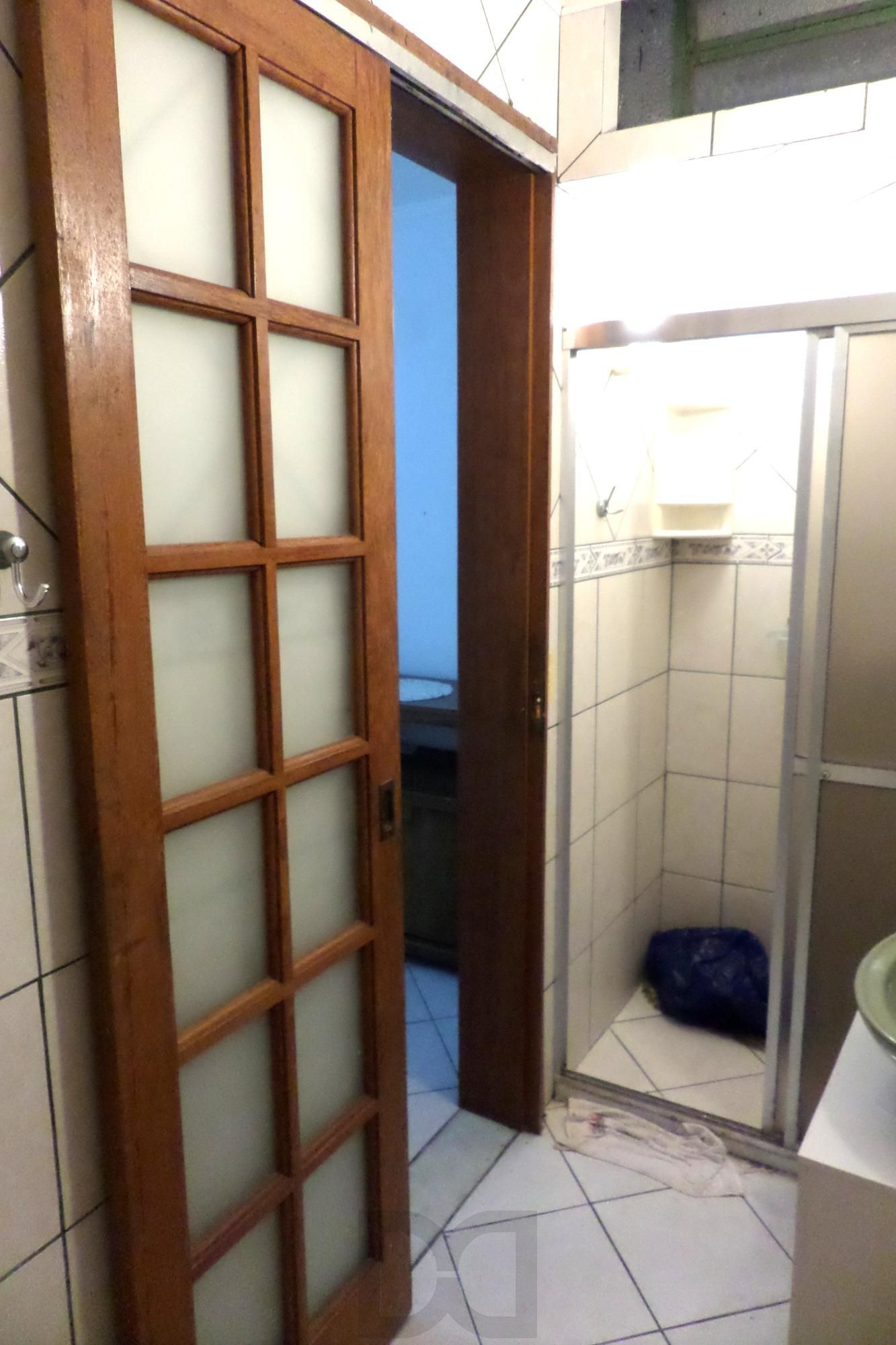 Casa no bairro Ipanema de 3 dormitórios e 2 vagas DESOCUPADA — foto 28