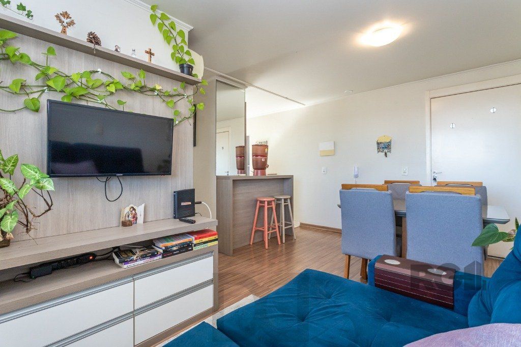 Apartamento no Sarandi de 2 dormitórios vaga e infra MOBILIADO E DESOCUPADO — foto 1
