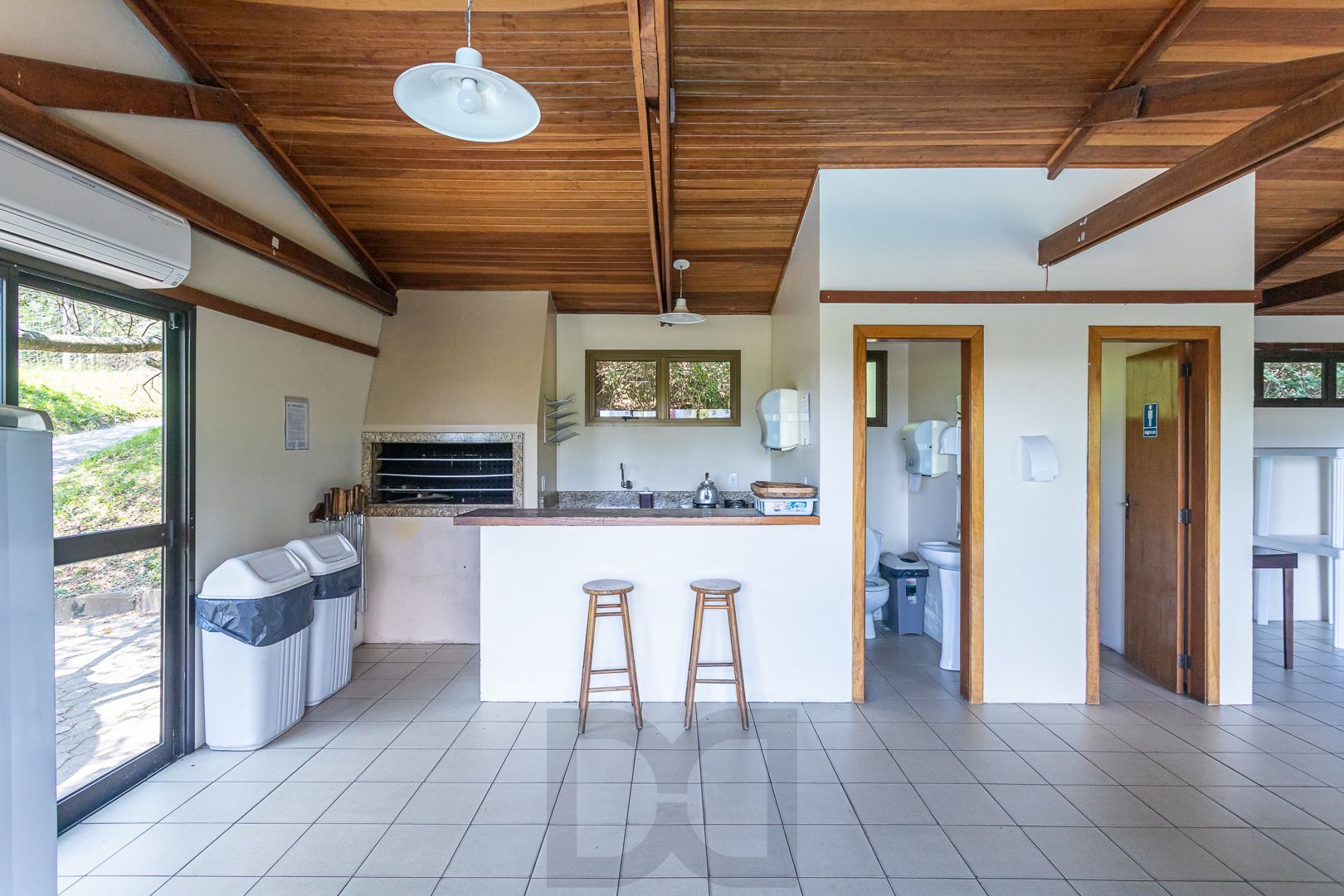 Apartamento diferenciado no bairro Nonoai de 3 dormitórios 2 vagas e infra — foto 66