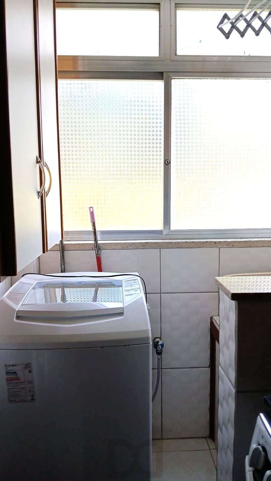 Apartamento no Passo D'areia de 1 dormitório MOBILIADO E DESOCUPADO — foto 23