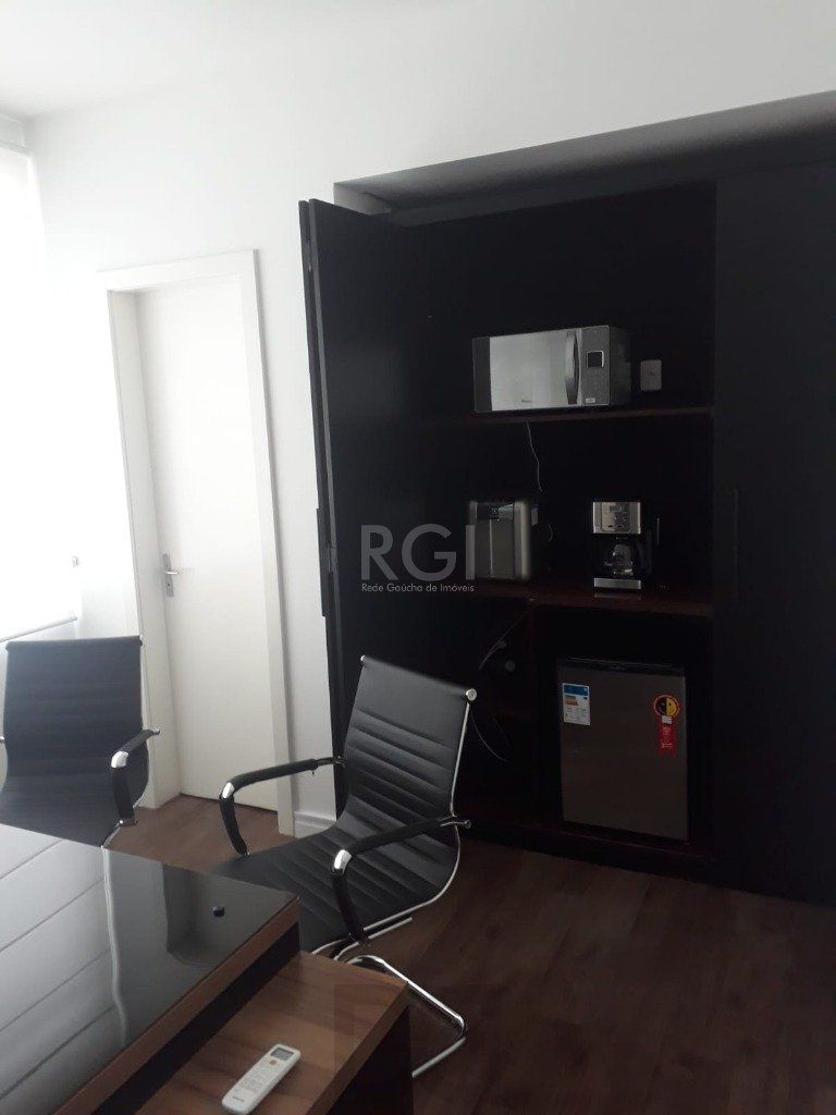 Conjunto/Sala para Venda - 25m², 0 dormitórios, Petrópolis — foto 5