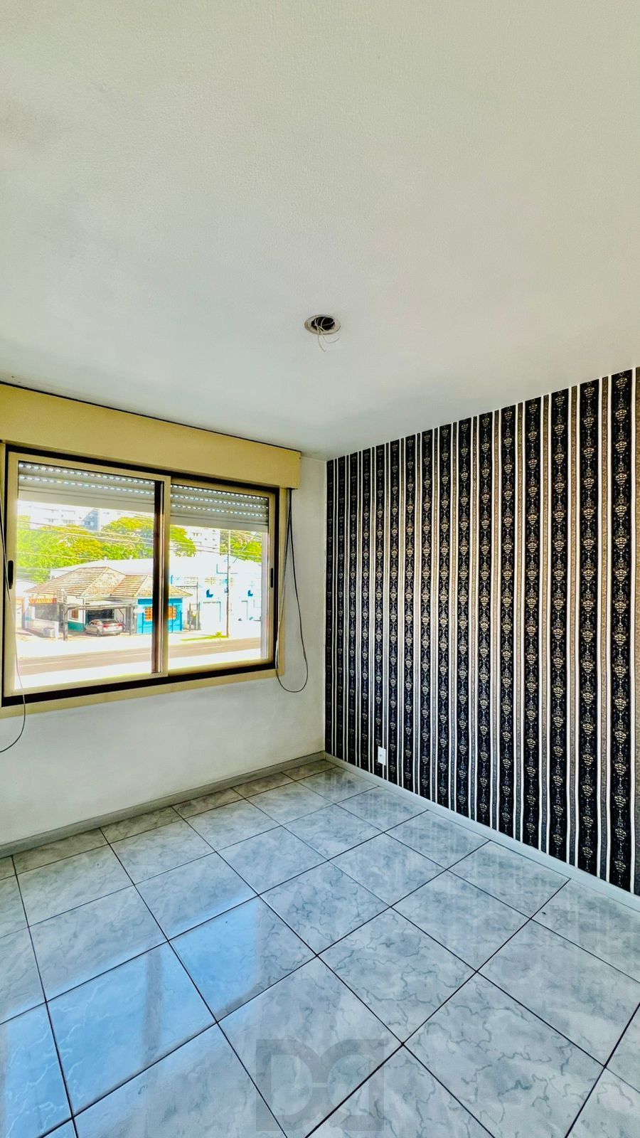 Apartamento no bairro Teresópolis de 2 dormitórios DESOCUPADO — foto 6