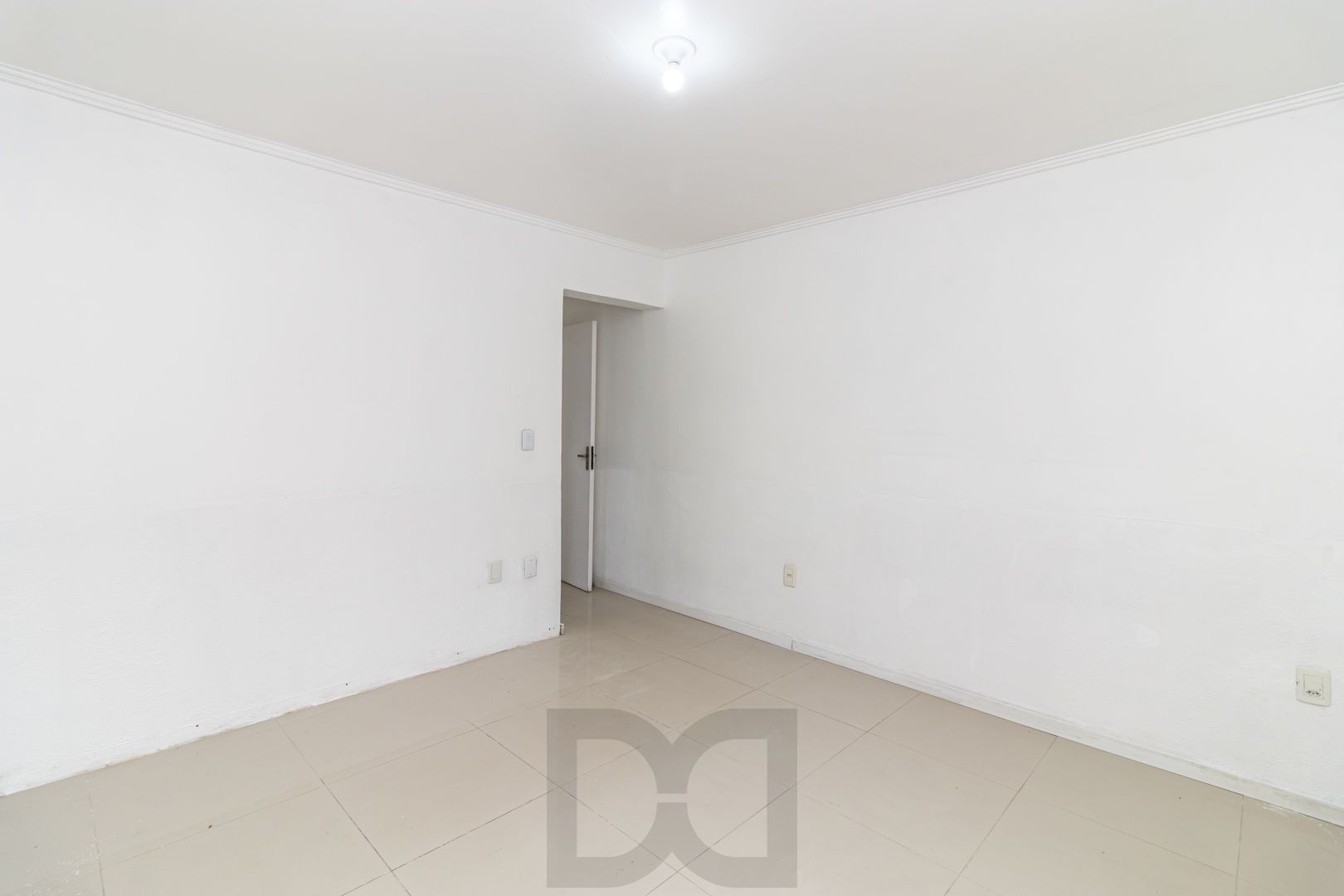 Casa no bairro Sarandi com 4 dormitórios e 4 vagas — foto 35
