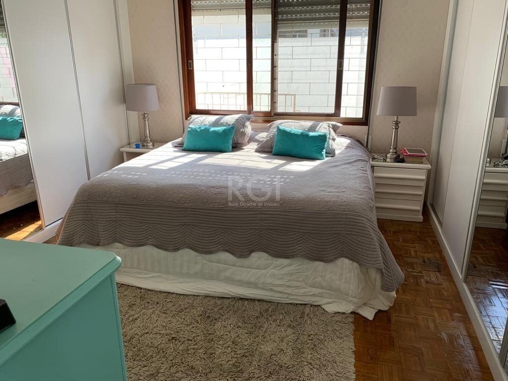 Casa para Venda - 323m², 4 dormitórios, sendo 2 suites, 3 vagas - Jardim Itu — foto 22