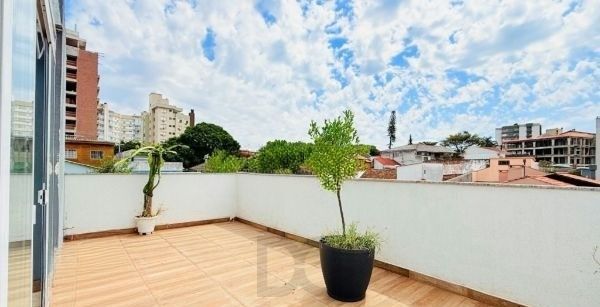Sobrado no bairro Vila Ipiranga de 4 dormitórios e 4 vagas — foto 18