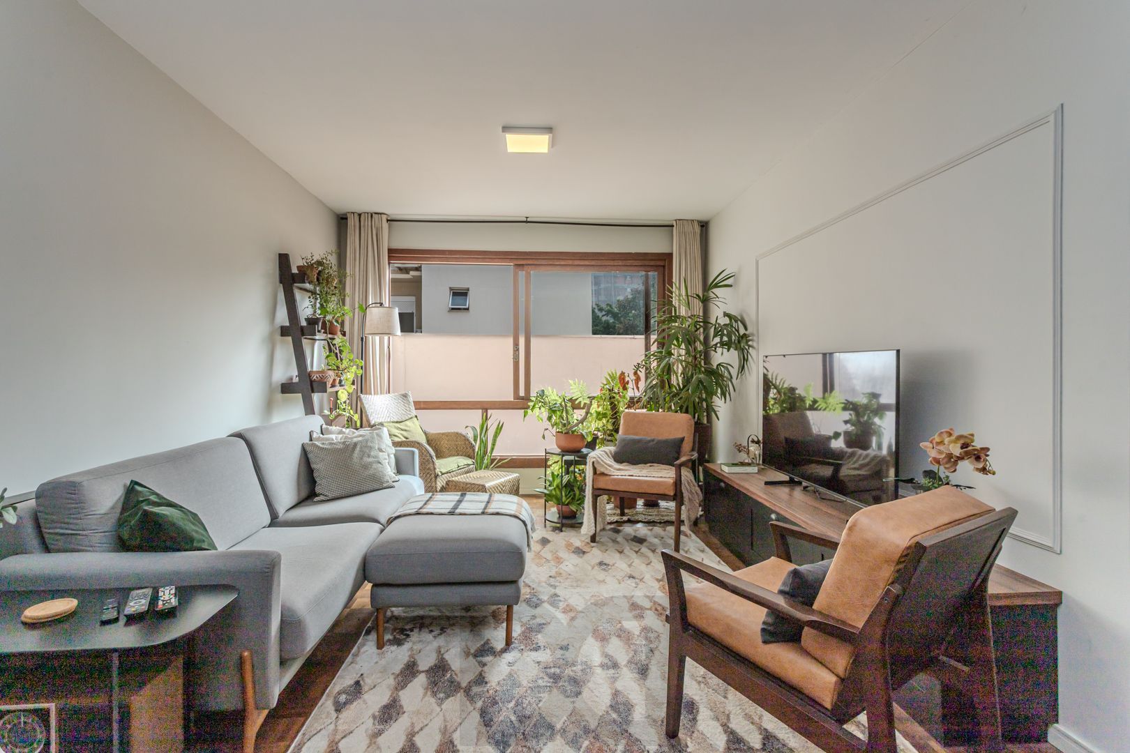 Apartamento de 3 dormitórios e vaga no bairro Petrópolis — foto 5