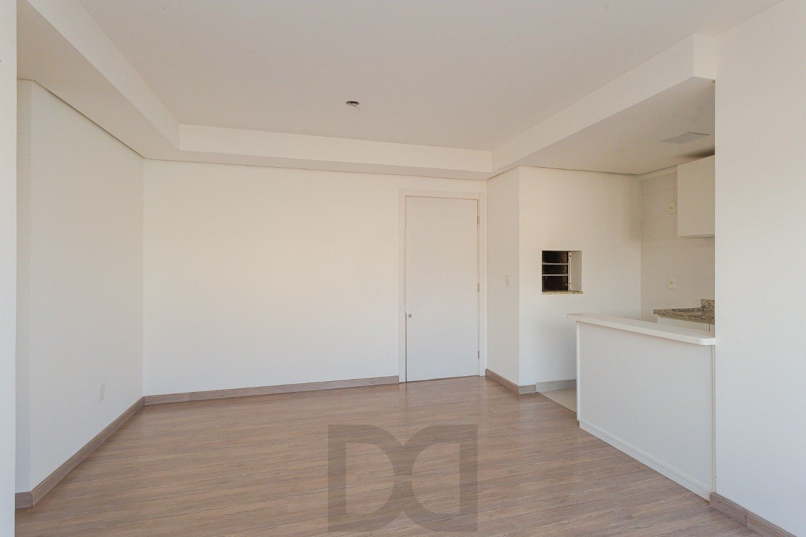 Apartamento 2 dormitórios, 1 suíte, 60m² privativos, 1 vaga coberta, no bairro Higienópolis. — foto 5