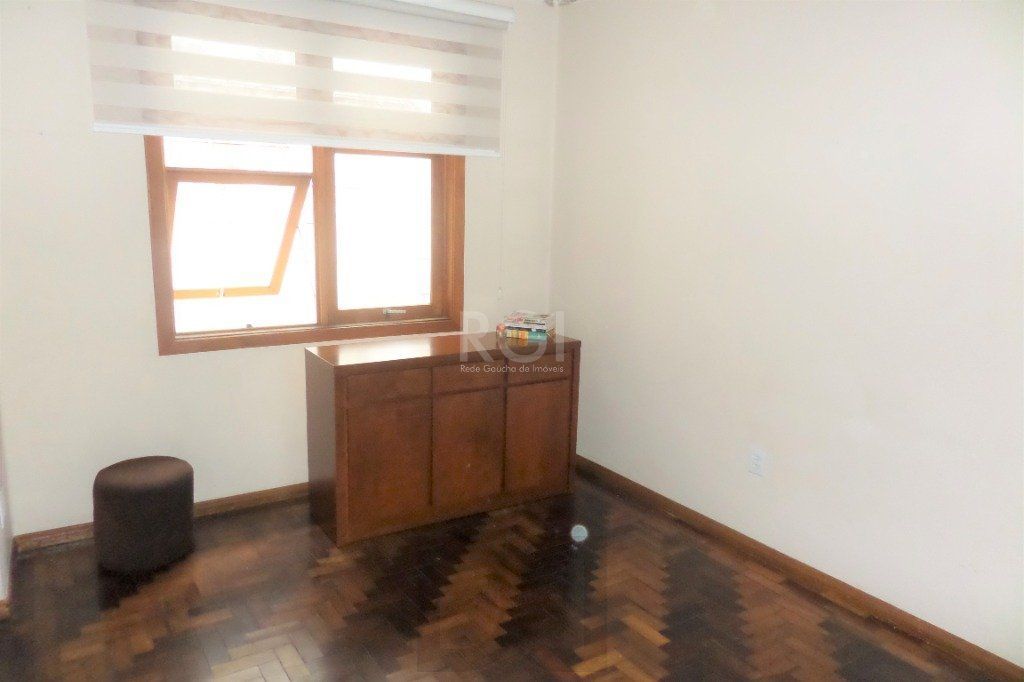 Apartamento 3 dormitórios Menino Deus Reformado e Desocupado — foto 1