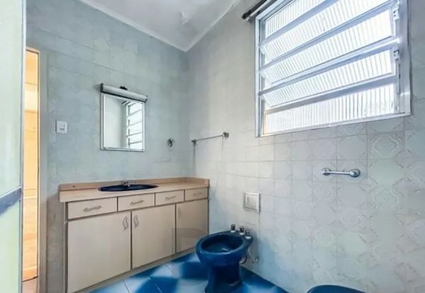 Apartamento no Bom Fim de 3 dormitórios DESOCUPADO — foto 9