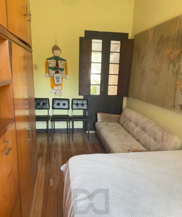 Casa 7 dormitórios 2 vagas de garagem no bairro Petrópolis — foto 46