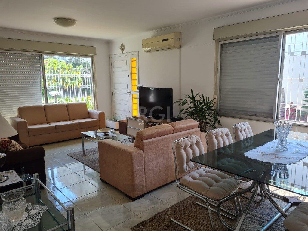 Casa para Venda - 188m², 3 dormitórios, sendo 1 suites, 3 vagas - Jardim Itu — foto 2