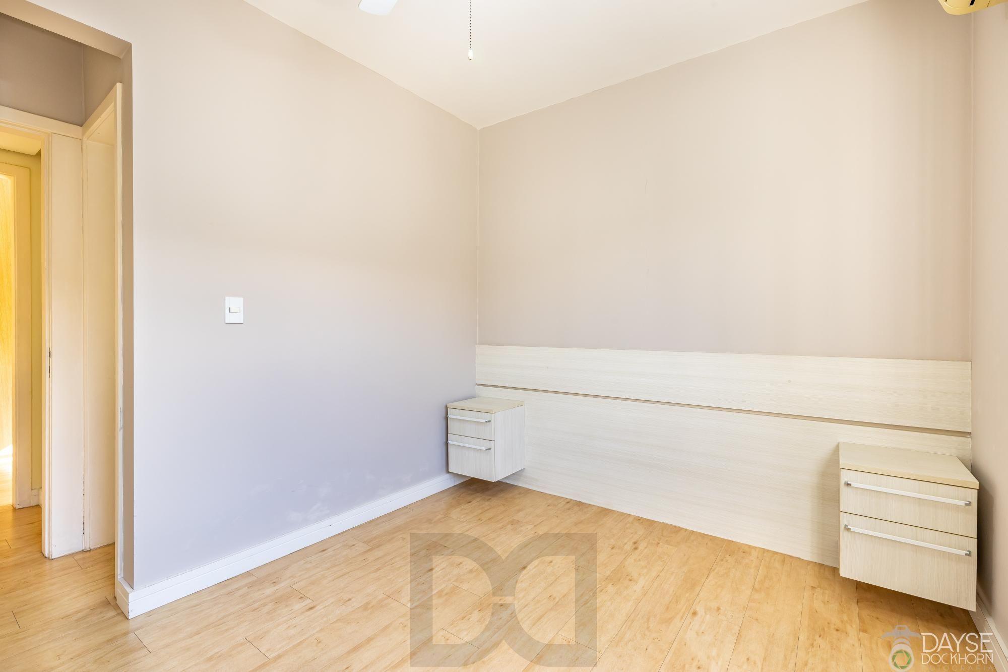 Apartamento no bairro Higienópolis de 3 dormitórios e vaga DESOCUPADO — foto 14