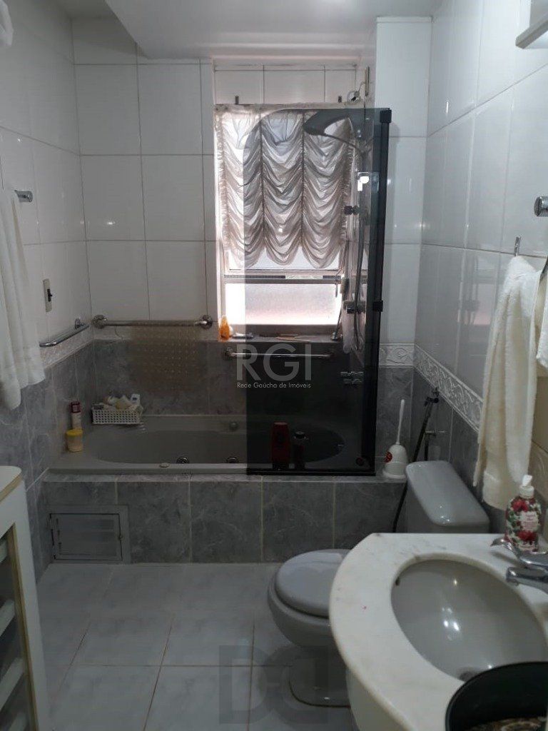 Apartamento 03 dormitórios (01 suíte), com vaga escriturada, no bairro Santana, em Porto Alegre - RS — foto 11