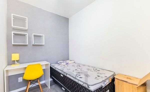Apartamento na Cidade Baixa de 1 dormitório e dependência REFORMADO — foto 17