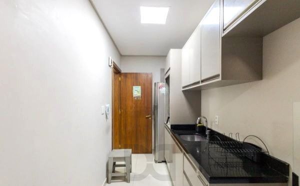 Apartamento no bairro Vila Ipiranga de 2 dormitórios e vaga — foto 18