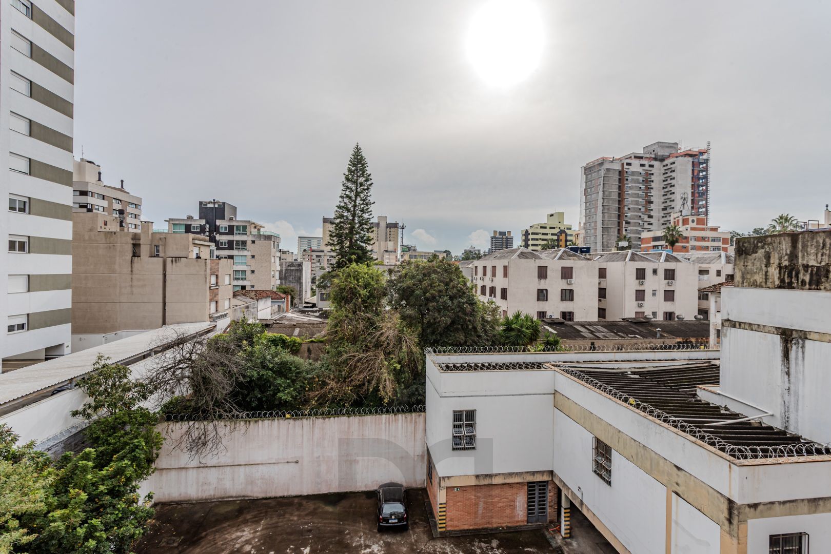 Apartamento no bairro Menino Deus de 4 dormitórios e vaga — foto 26