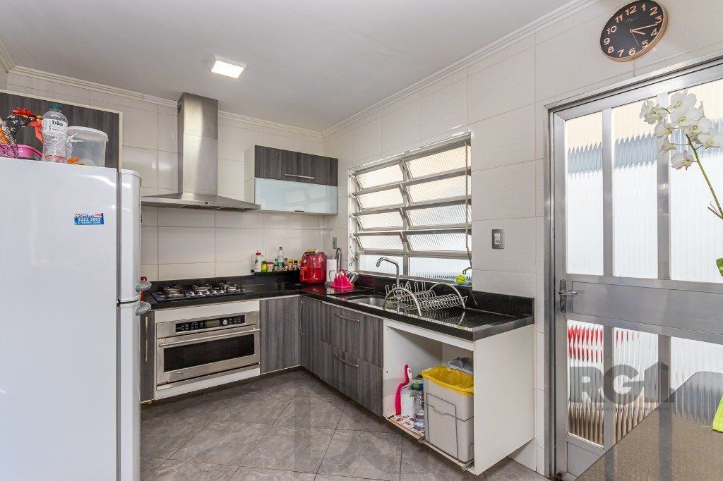 Casa no Jardim do Salso de 3 dormitórios pátio e piscina — foto 13