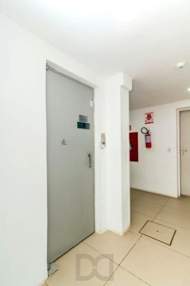 Apartamento no Centro de 1 dormitório DESOCUPADO — foto 12