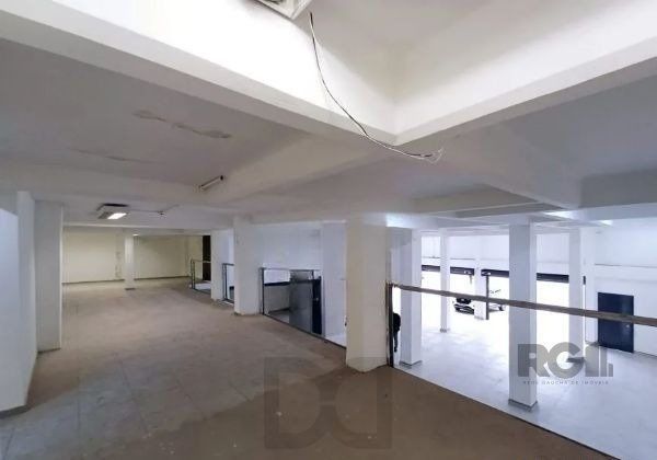 Libertas imobiliária aluga loja na Av. Assis Brasil com 530m²-Passo D`areia — foto 14