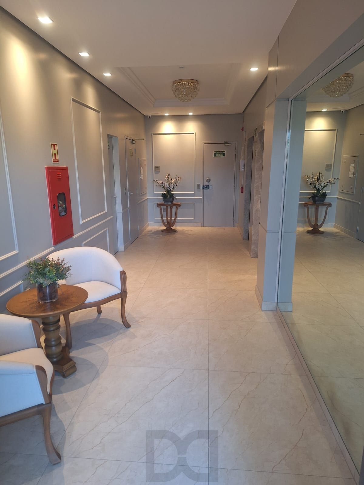 Apartamento no bairro Vila Ipiranga de 2 dormitórios e vaga — foto 24