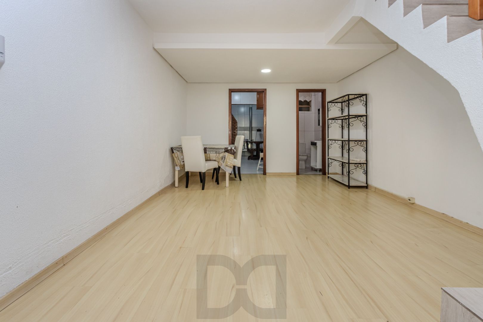Casa em Condomínio no Jardim Ypu de 2 dormitórios e vaga DESOCUPADA — foto 4
