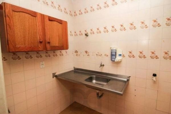 Sala / Apartamento na Cidade Baixa de 1 dormitório — foto 8