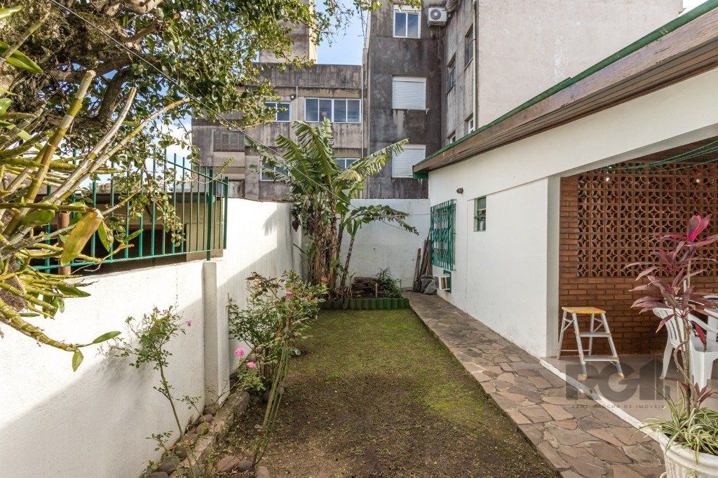Casa no bairro Vila Ipiranga de 3 dormitórios e 3 vagas — foto 31