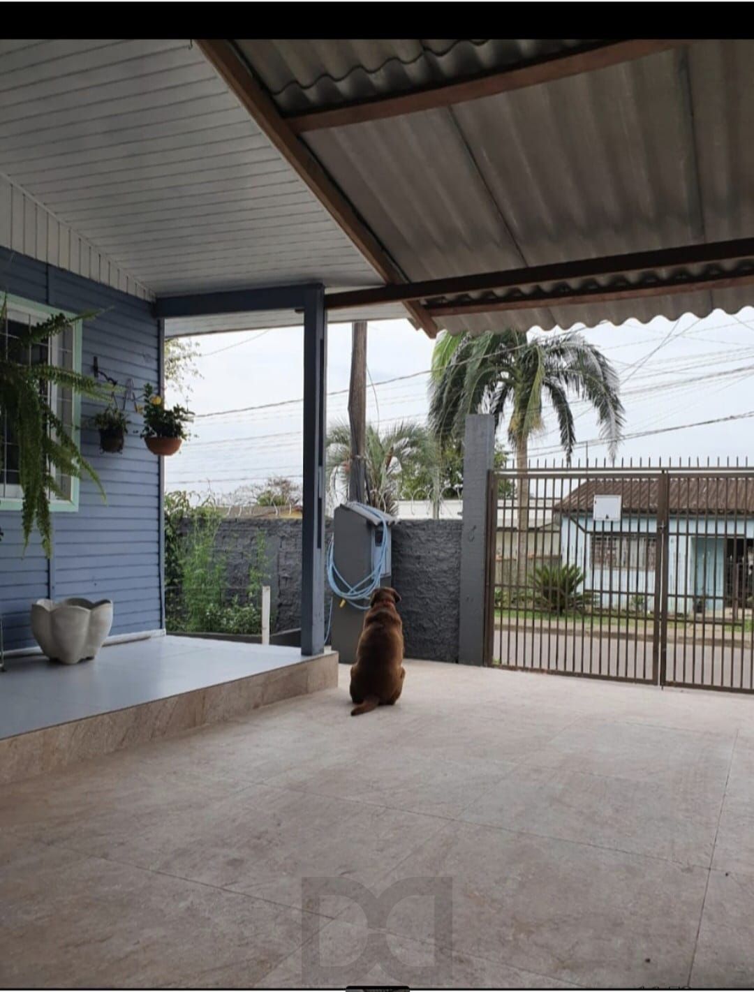 RGI vende excelente casa com grande potencial de ampliação, ideal para quem busca espaço, conforto e segurança. — foto 6