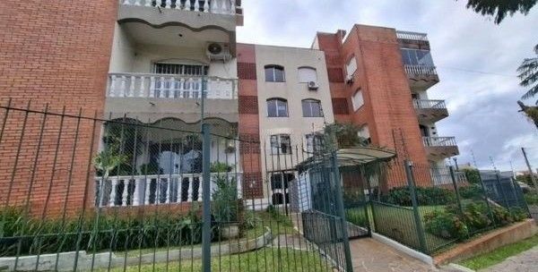 Apartamento de 2 dormitórios no bairro Teresópolis térreo com pátio DESOCUPADO — foto 15