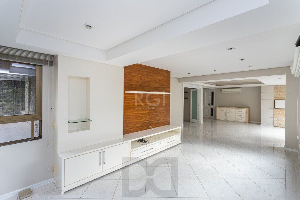 Apartamento para Venda - 141m², 3 dormitórios, sendo 1 suites, 3 vagas - Rio Branco — foto 3