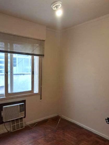 Apartamento no Centro de 1 dormitório DESOCUPADO — foto 7