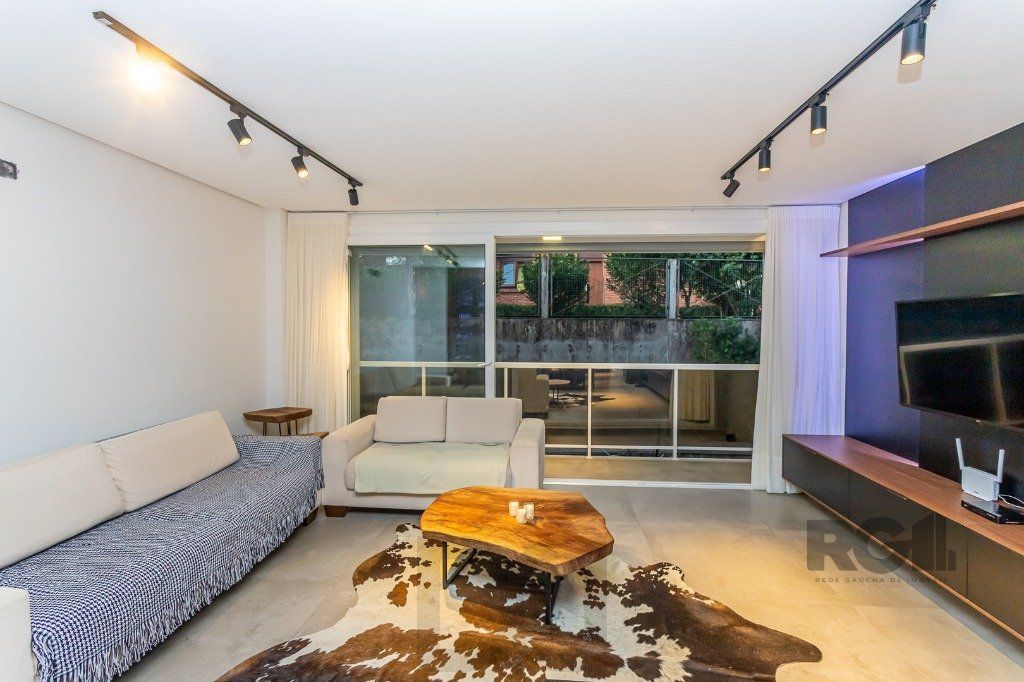Apartamento DUPLEX no bairro Chácara das Pedras de 2 dormitórios e 2 vagas — foto 3