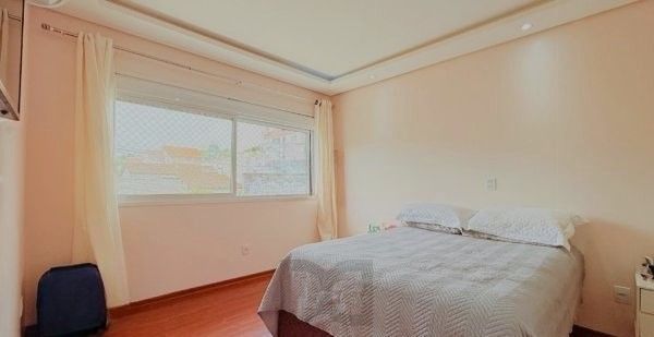 Sobrado no bairro Vila Ipiranga de 4 dormitórios e 4 vagas — foto 6