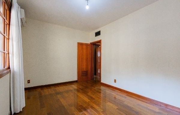 Casa sobrado no bairro Bela Vista de 3 dormitórios e 3 vagas DESOCUPADA — foto 23