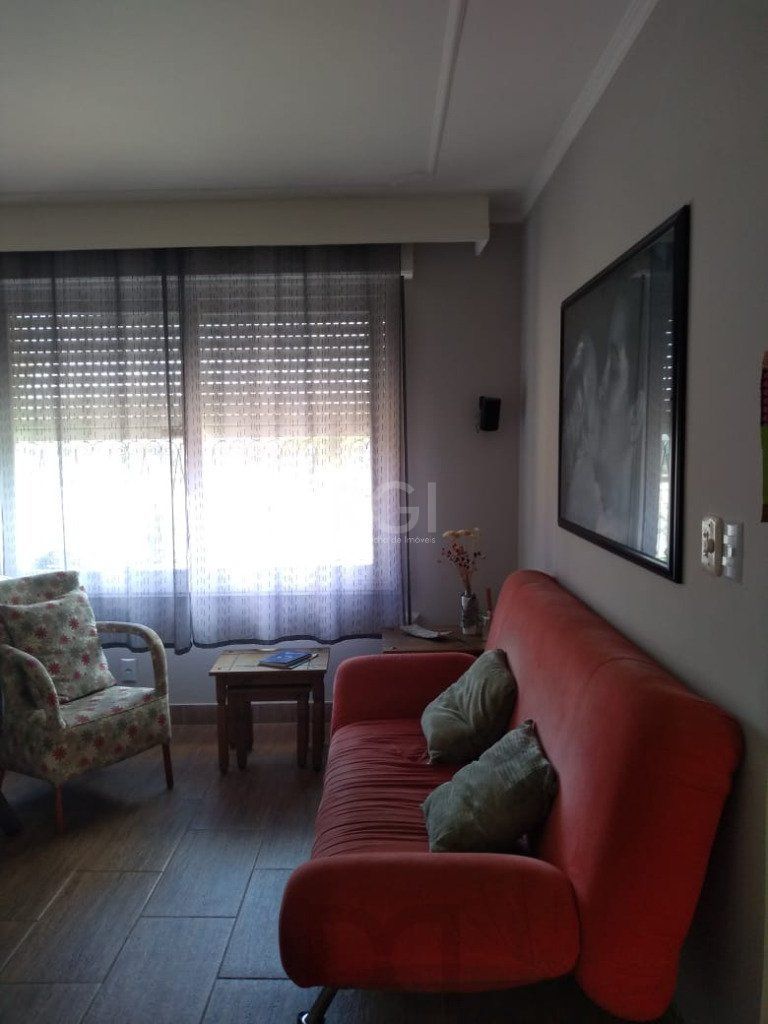 Casa para Venda - 254m², 3 dormitórios, 2 vagas - Sarandi — foto 2
