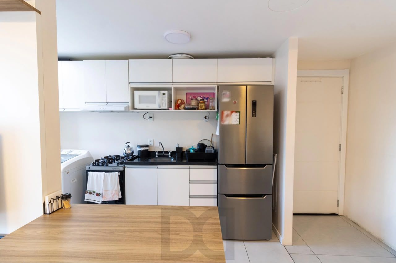 Apartamento no Partenon de 2 dormitórios vaga e infra — foto 12