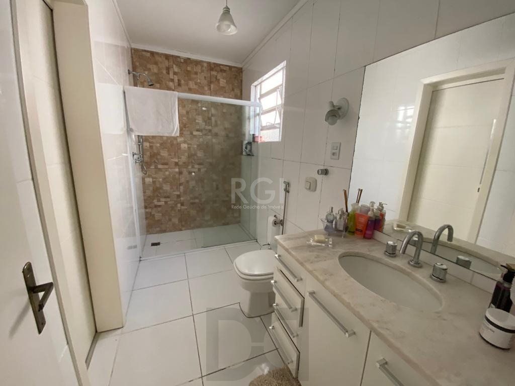 Casa para Venda - 323m², 4 dormitórios, sendo 2 suites, 3 vagas - Jardim Itu — foto 17
