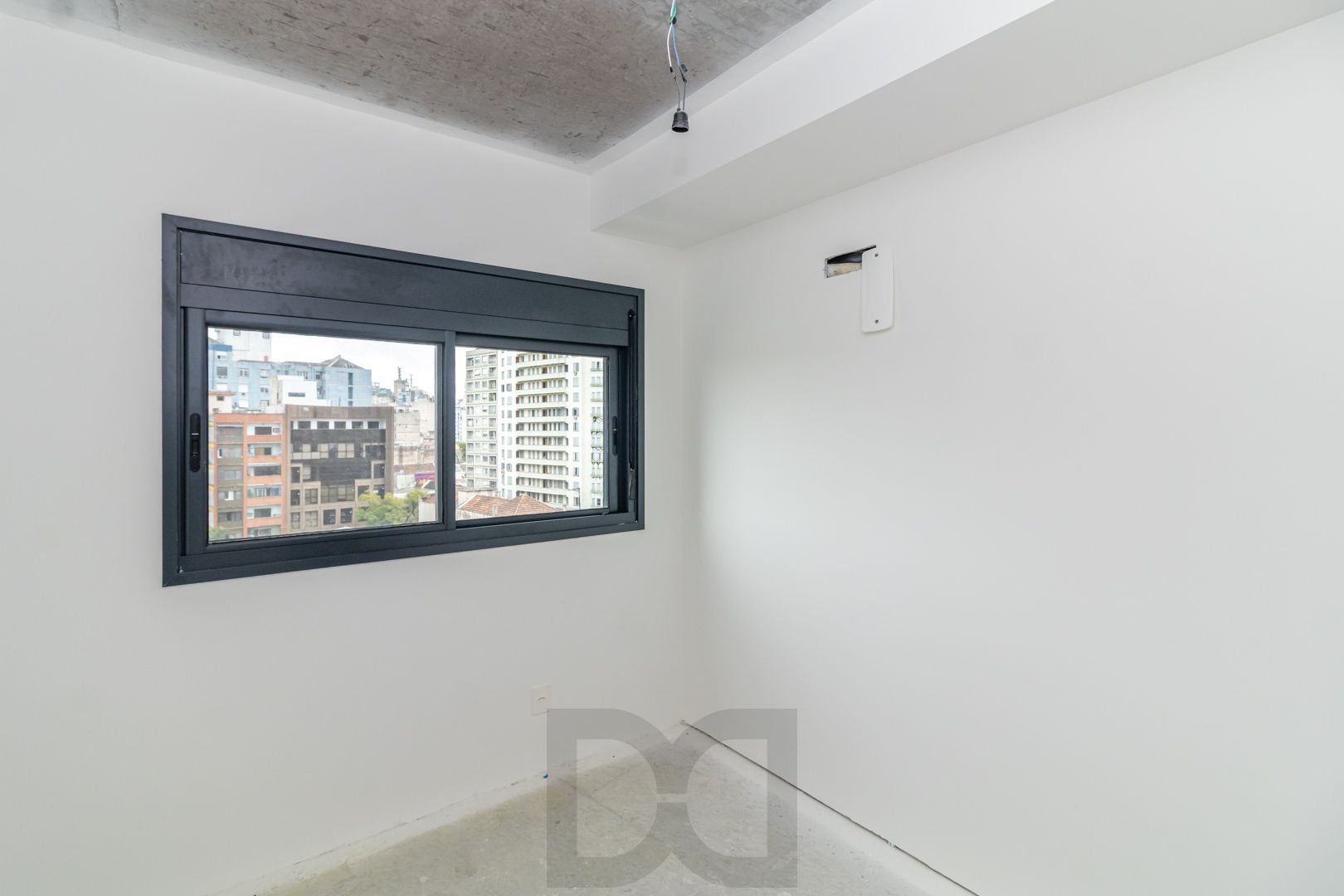 Apartamento no Go Cidade Baixa de 2 dormitórios vaga e infra  DESOCUPADO — foto 19