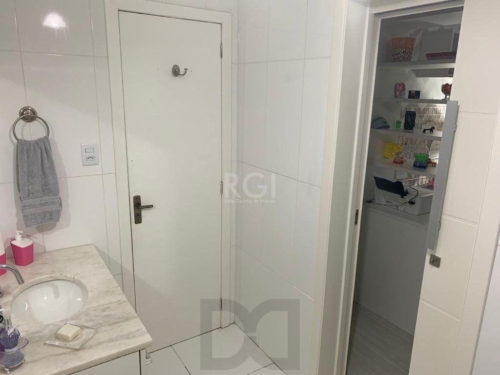 Casa para Venda - 323m², 4 dormitórios, sendo 2 suites, 3 vagas - Jardim Itu — foto 15