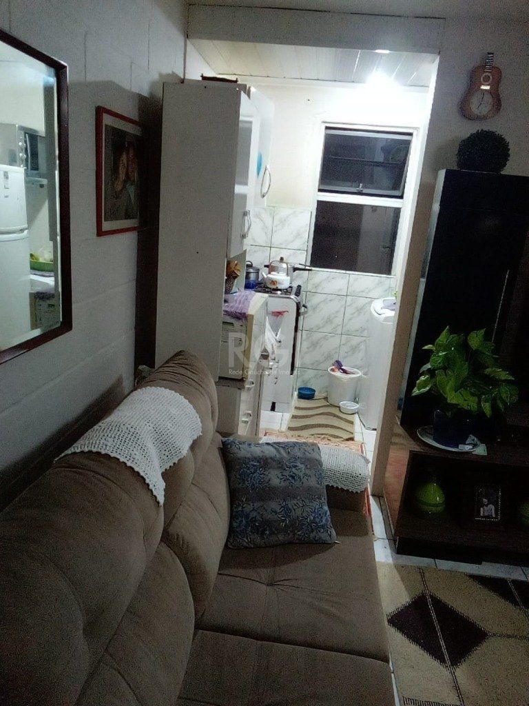 Apartamento para Venda - 38.43m², 2 dormitórios, 1 vaga - Mario Quintana — foto 2