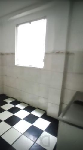 Apartamento no Centro de 3 dormitórios e dependência DESOCUPADO — foto 52