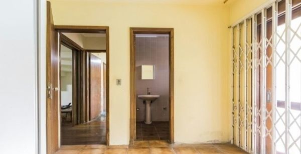 Casa sobrado no bairro Auxiliadora de 5 dormitórios e 4 vagas — foto 22