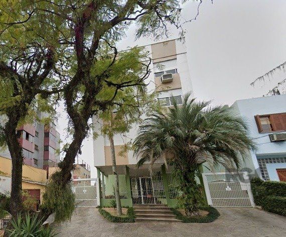 Apartamento no Passo D'areia de 1 dormitório MOBILIADO E DESOCUPADO — foto 1
