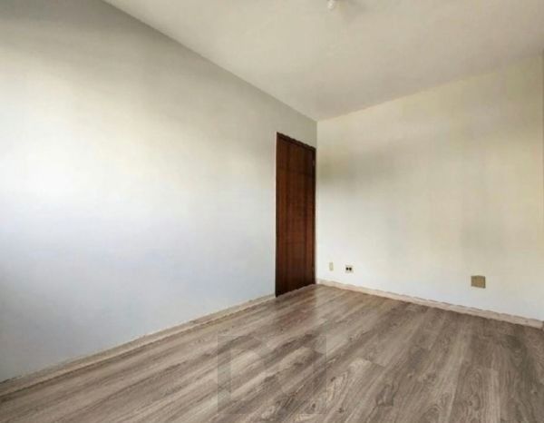 Apartamento no bairro Petrópolis de 2 dormitórios e vaga — foto 11