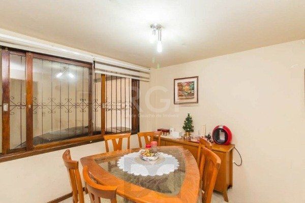 Casa para Venda de 3 dormitórios 6 vagas no bairro Chácara das Pedras — foto 10