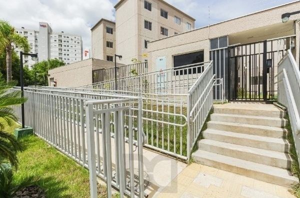 Apartamento no Jardim Carvalho de 2 dormitórios e infra — foto 12