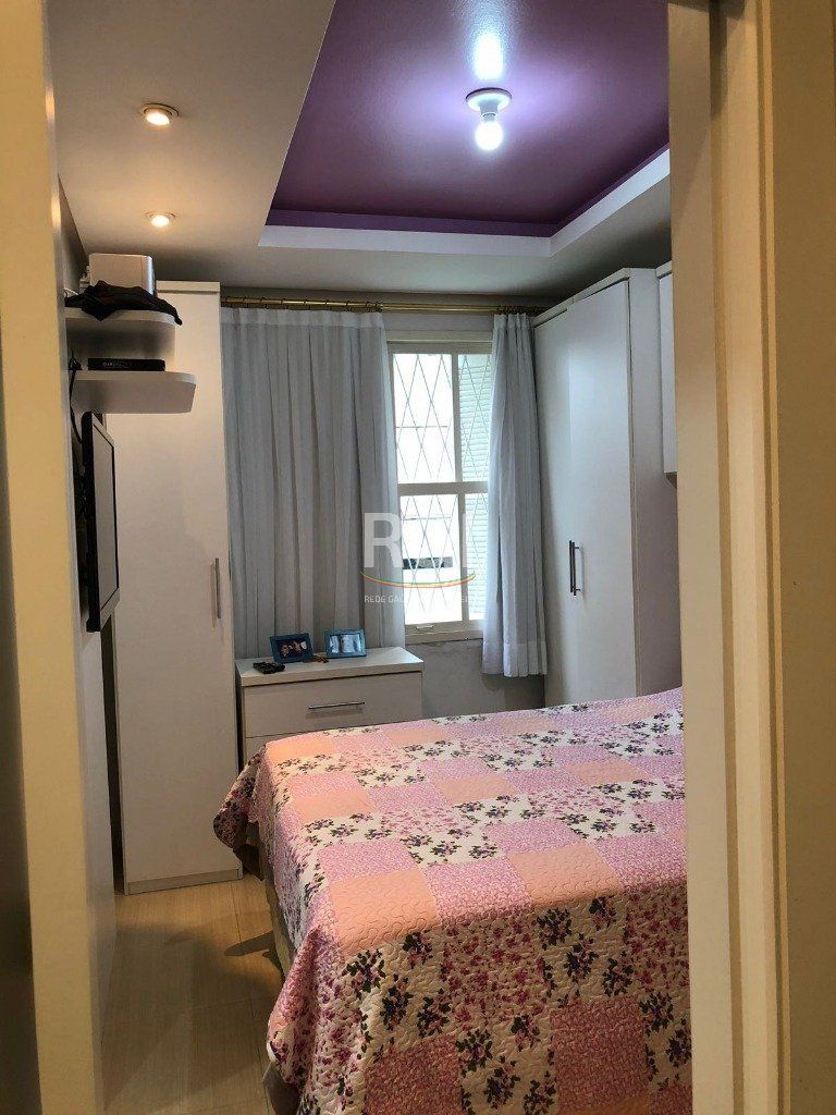 Apartamento para Venda - 80m², 2 dormitórios, 1 vaga - Menino Deus — foto 7