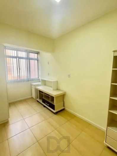 Cobertura DUPLEX no Partenon de 3 dormitórios vaga e terraço — foto 12