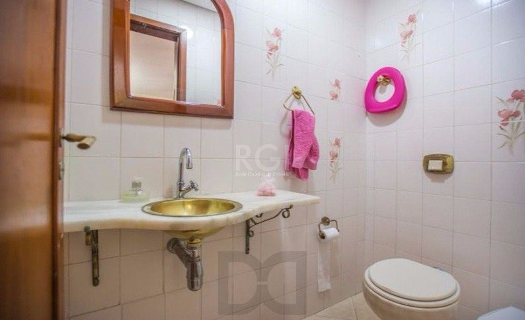 Casa para Venda - 309m², 3 dormitórios, sendo 1 suites, 3 vagas - Medianeira — foto 14